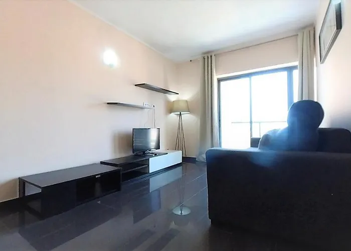 Rocha Tower 13c Apartment *