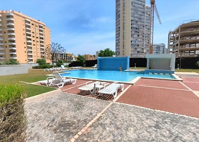 Rocha Tower 13c Apartment