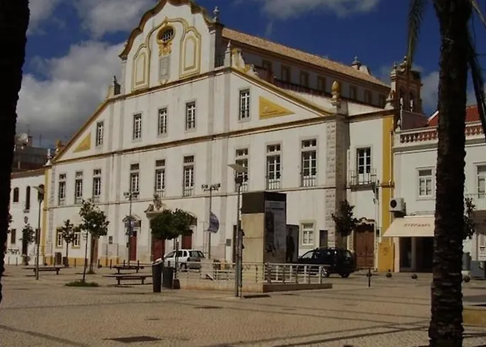 Rocha Tower 13c Apartment