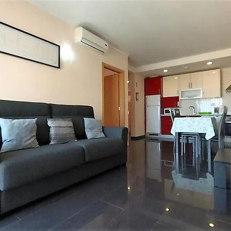 Turisticos Rocha Tower 5 Портиман