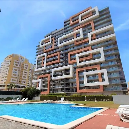 Апартаменты Turisticos Rocha Tower 5