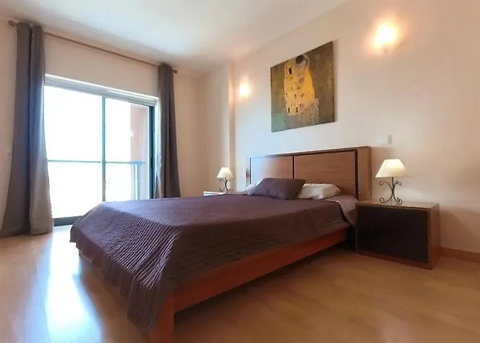 Turisticos Rocha Tower 5