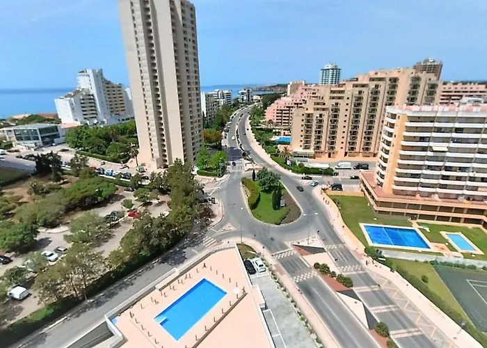 Turisticos Rocha Tower 5 * Портиман