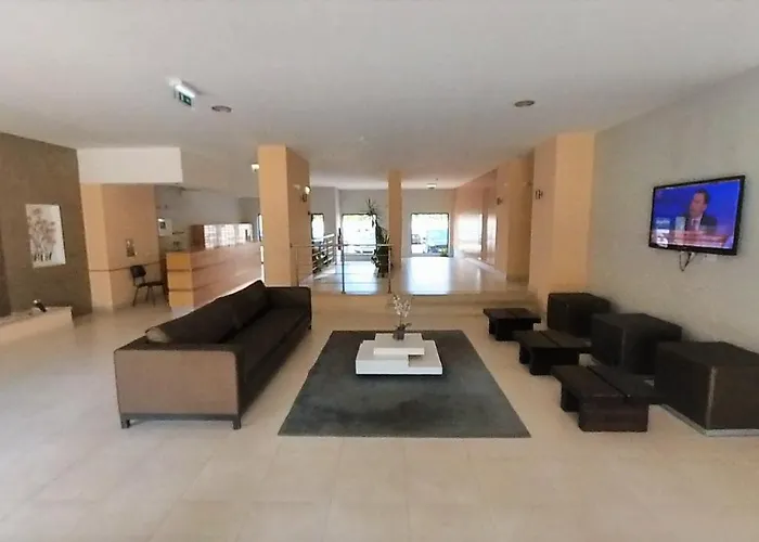 Turisticos Rocha Tower 5